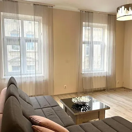 Lejlighed On Sholom Aleikhema Lviv