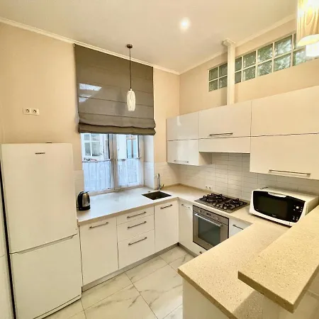 Apartman On Sholom Aleikhema Lviv