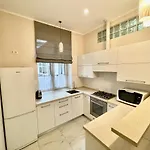 Apartman On Sholom Aleikhema Lviv